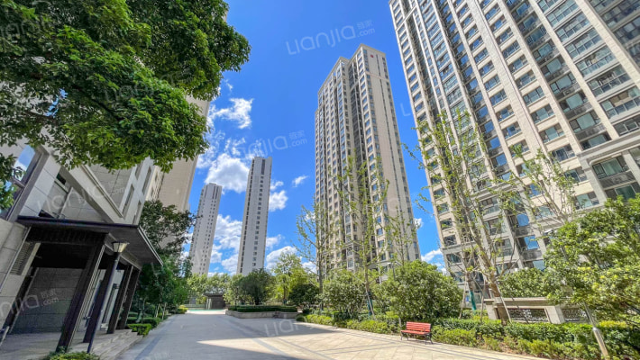 星叶枫庭外景图