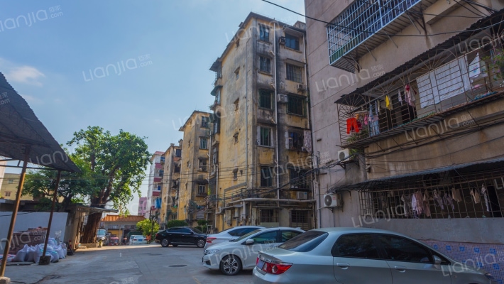 铁路小区外景图