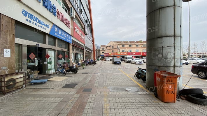 方天大市场外景图