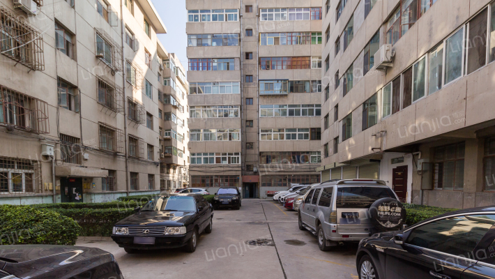 兰州行政学院外景图