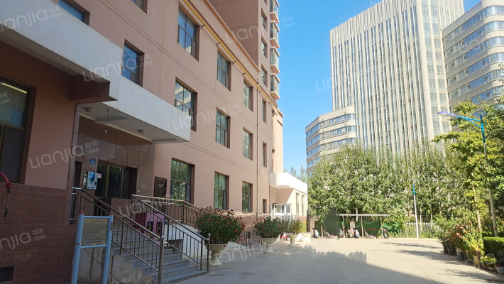 银河小区外景图