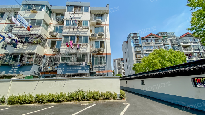 木鱼弄小区外景图