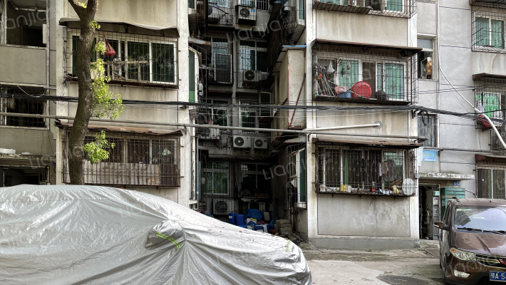 武铁三公司宿舍外景图