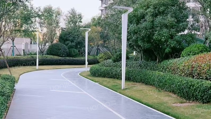 瀚海思念城西院外景图