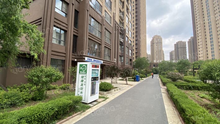 华强城一期外景图