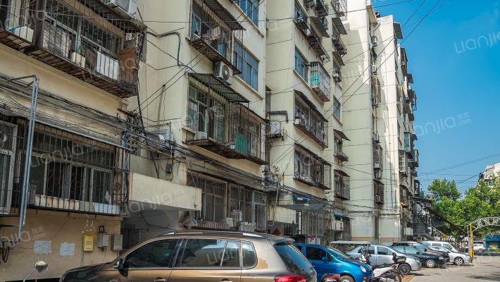 客运宿舍外景图