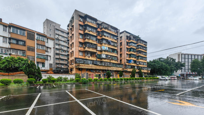 广场路1号外景图