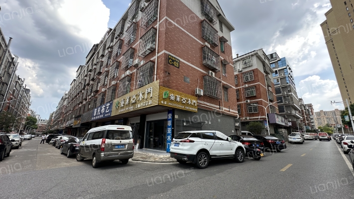 城东小区外景图