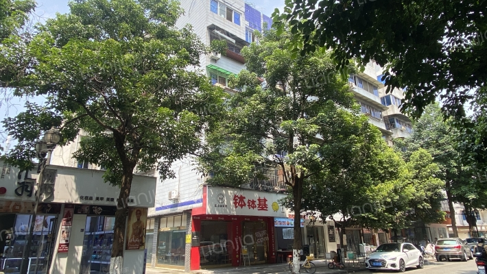 东街238号外景图