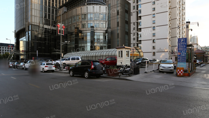 国贸公寓楼外景图