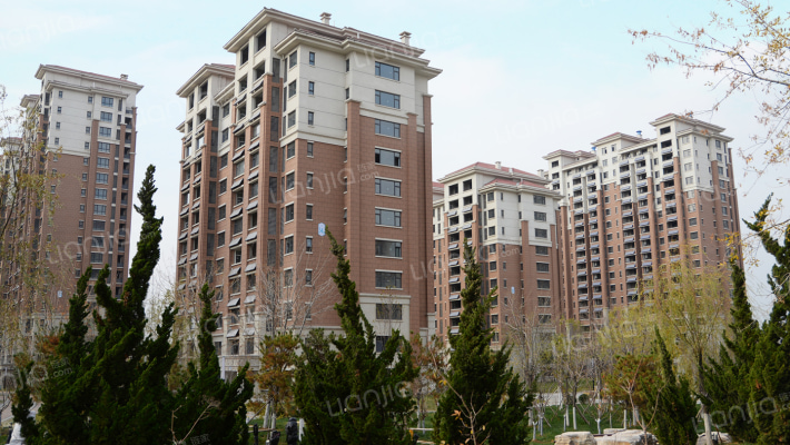 金桥澎湖山庄外景图