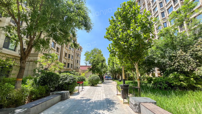 天房天拖盈艺园外景图