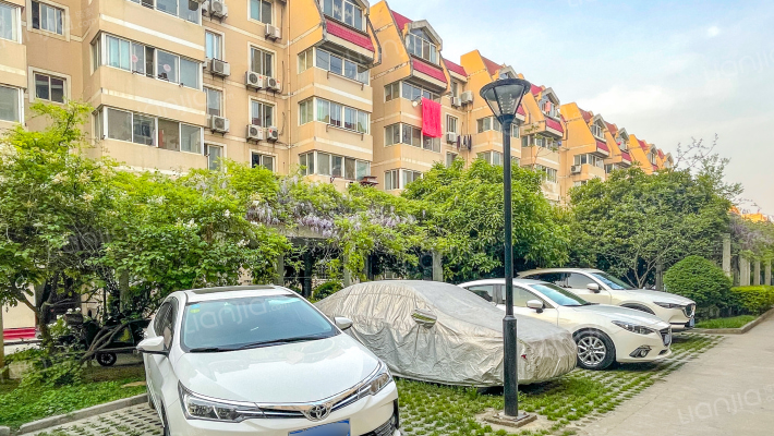 金堆城花园小区外景图