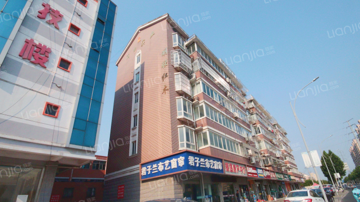 润申公寓外景图