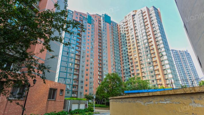 大西洋新城D区外景图