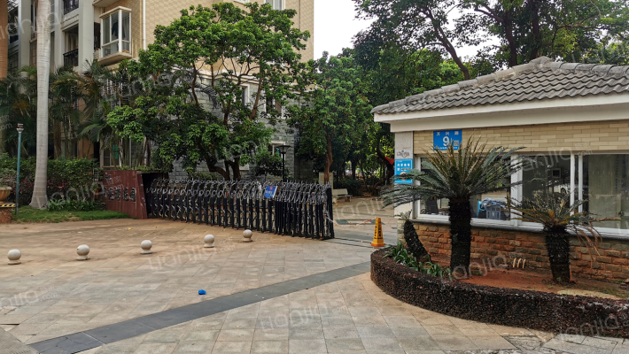 红泥月亮湾花园外景图