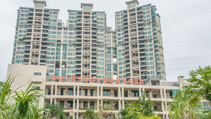 广州南湖半山东苑房价怎么样南湖半山东苑房源户型图小区车位交通地址