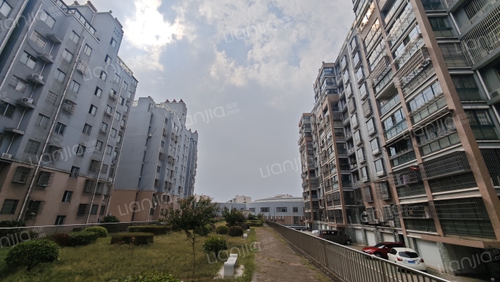 丽景花园东区外景图