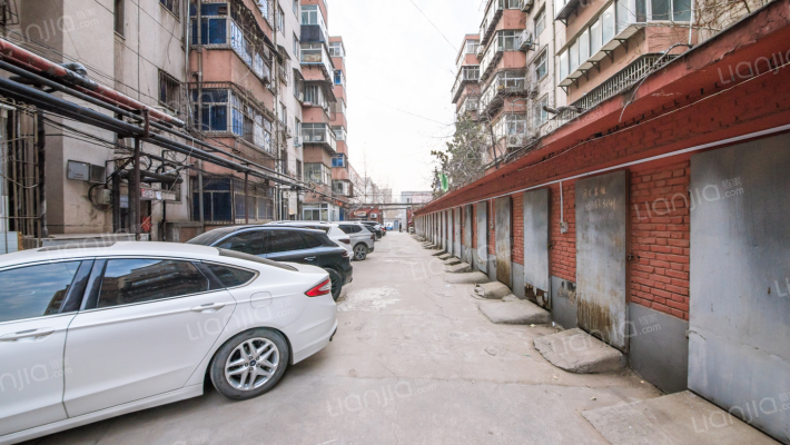 经一路北17号外景图