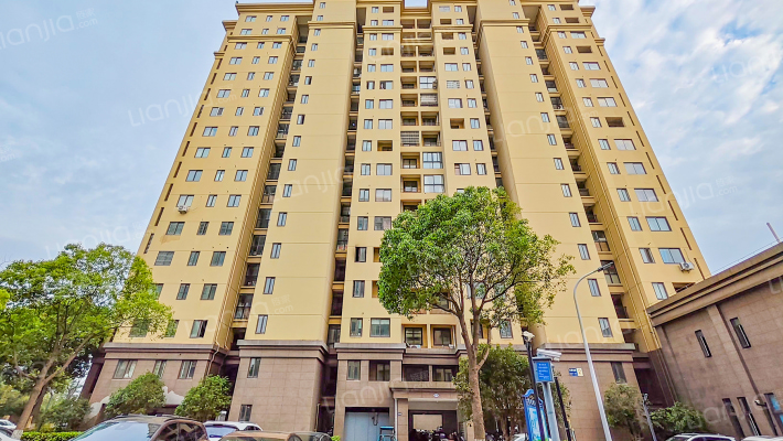 龙腾家园外景图