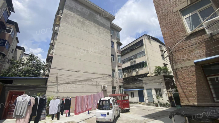 铁路水电小区外景图