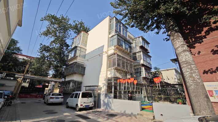 省话剧院生活区外景图