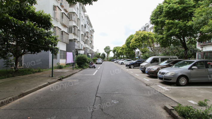 思凡南苑外景图