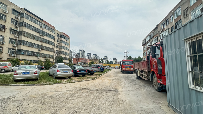 峰山路3052外景图