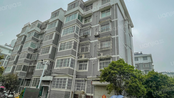 依泉庭苑外景图