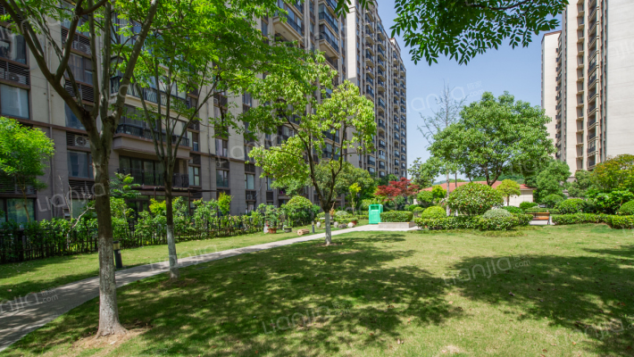 碧桂园大学印象峰景苑外景图