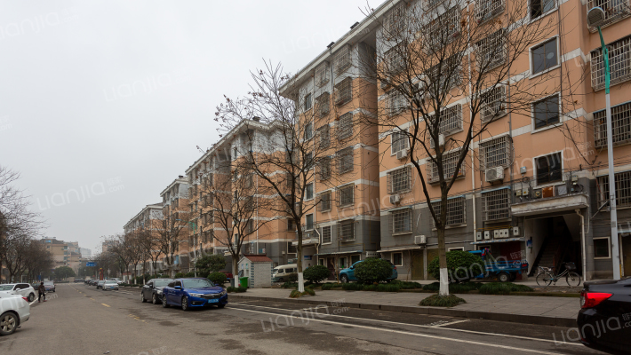 珠峰新村西一区外景图