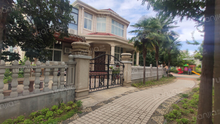 凤苑怡景花城别墅区外景图