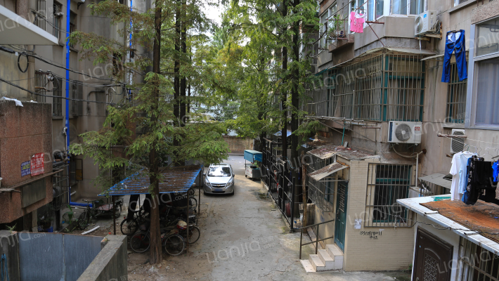 苜军路16号外景图