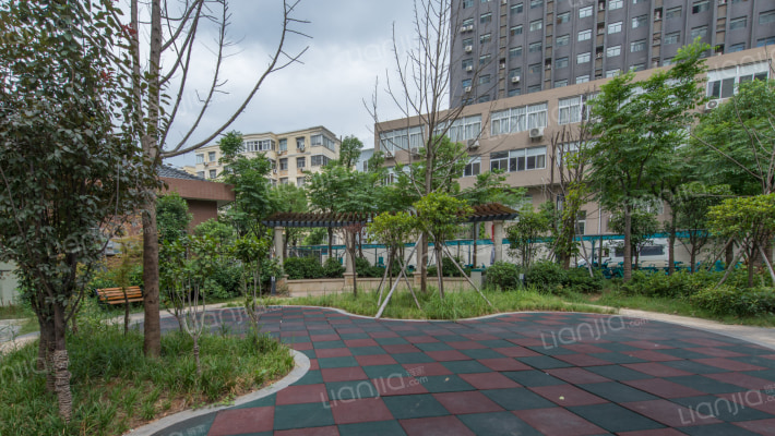 鸿湖景天外景图