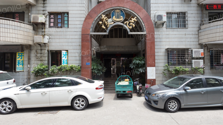 凌志大厦外景图