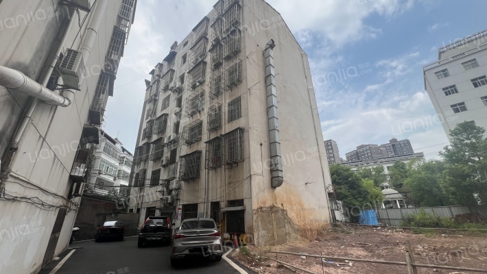 和兴小区外景图