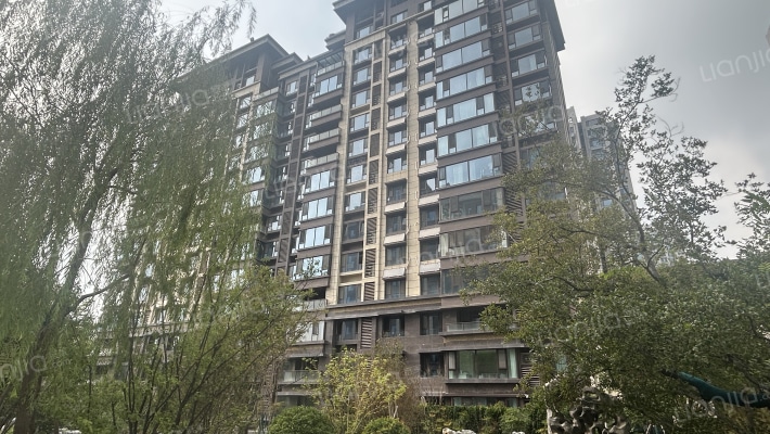 西地乾元府外景图