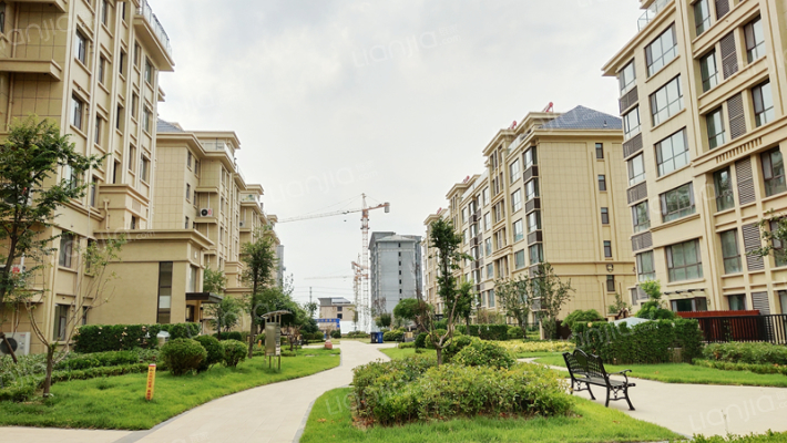 凤华百丽澜庭外景图