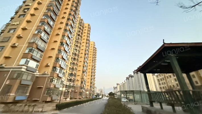 华亿太阳城外景图