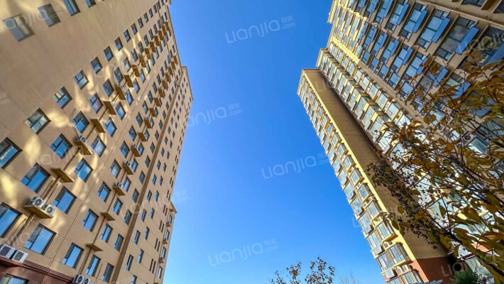 府西新城外景图