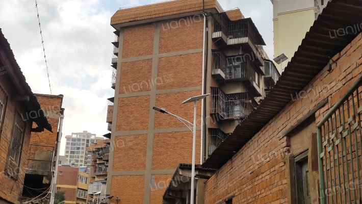 羊仙坡北路74号外景图