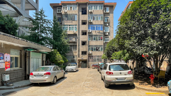 西美小区3号院外景图