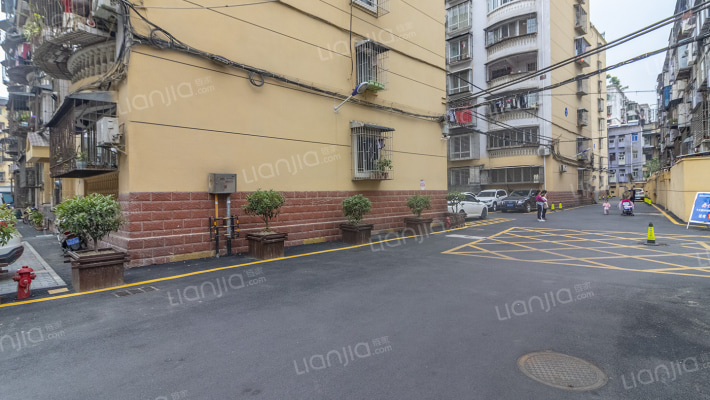 星月花园外景图