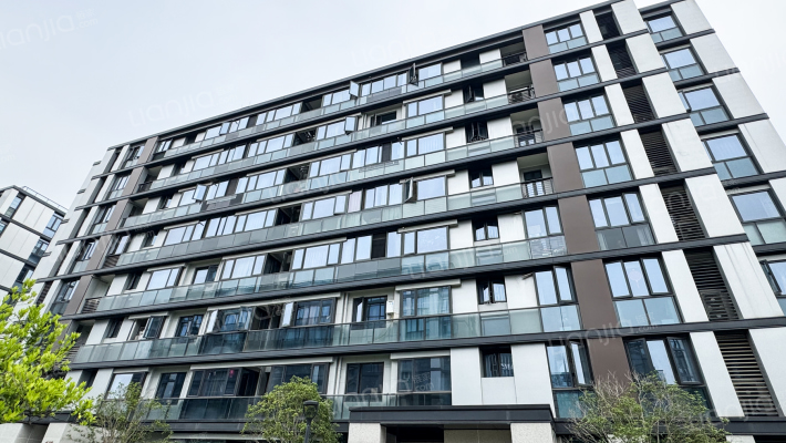 万固滨江越珑府外景图