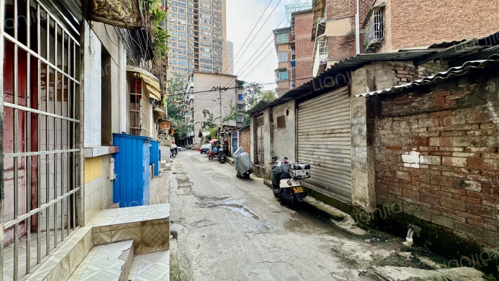 贵乌北路159号外景图