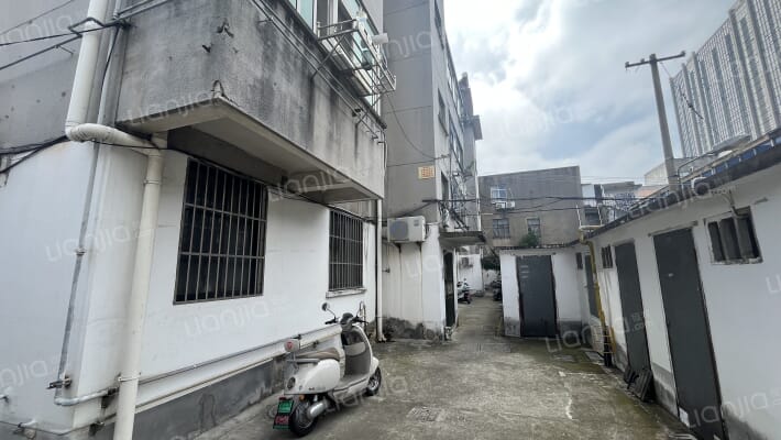 流虹路326号外景图