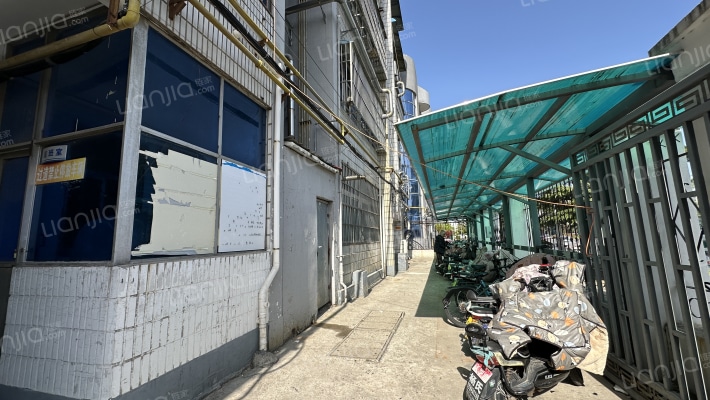 卫生局宿舍外景图