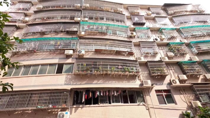 银园公寓小区外景图