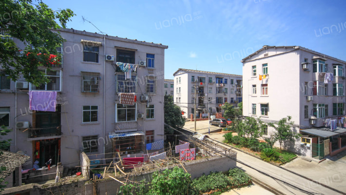 福铁小区外景图