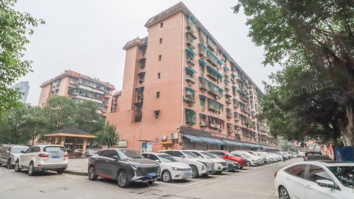 双龙苑小区外景图